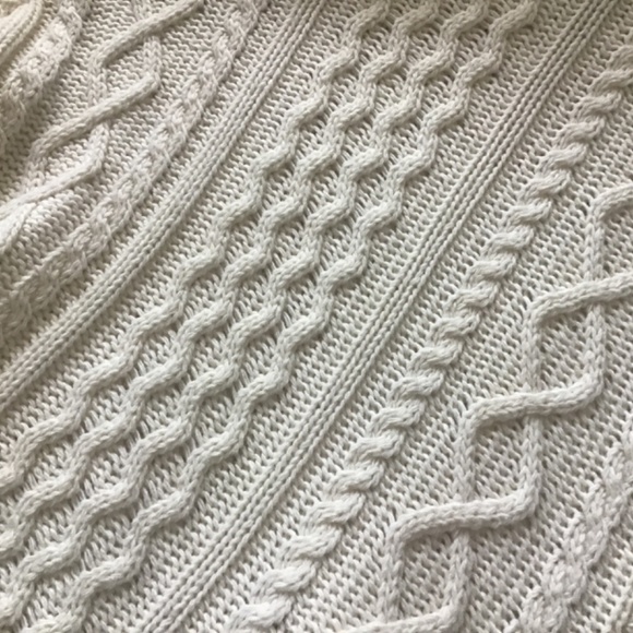 Cute Sweater - Picture 7 of 11